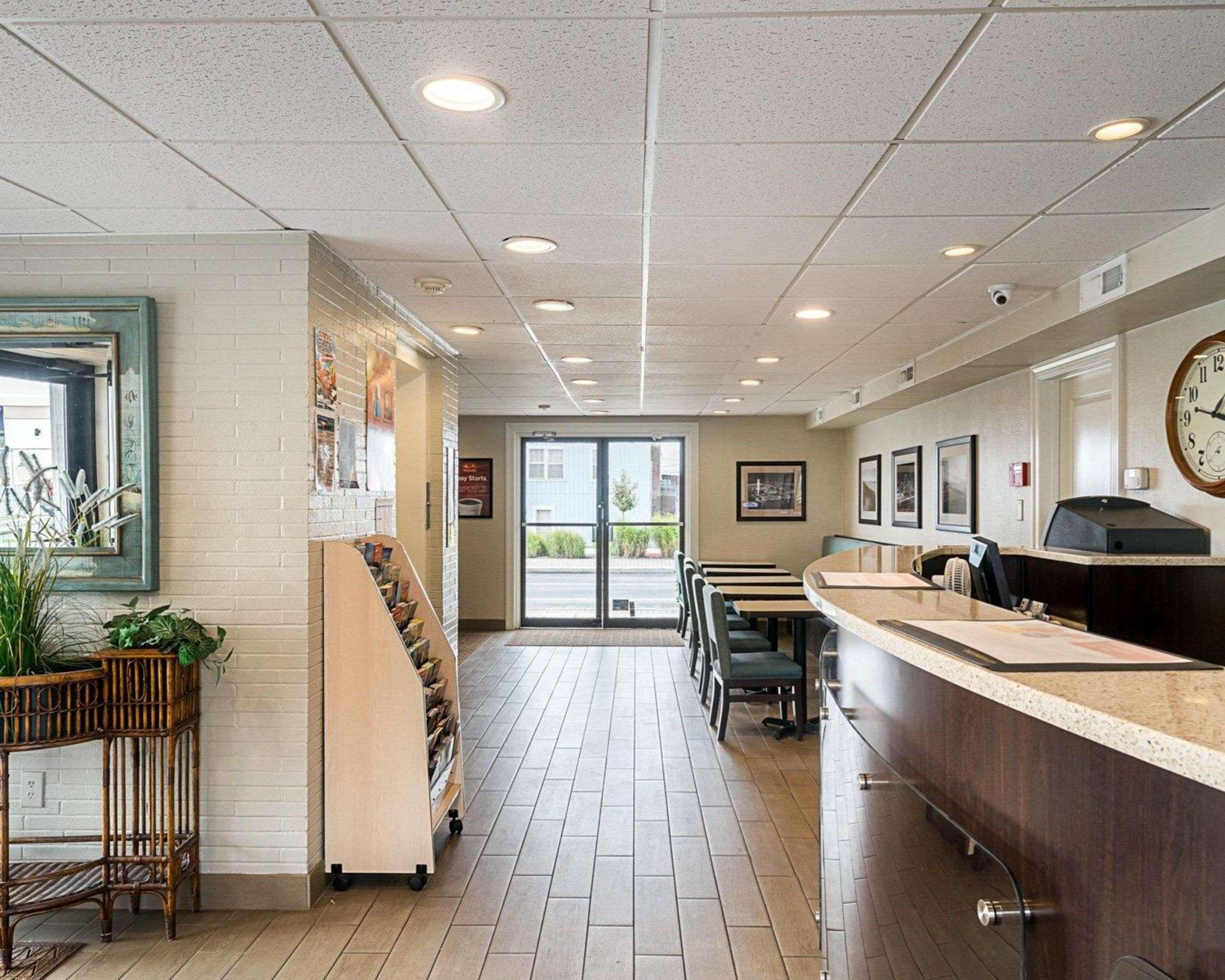Quality Inn Ocean City Beachfront Екстер'єр фото